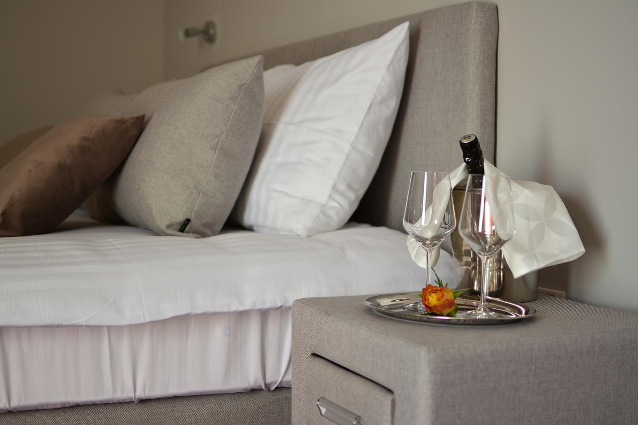 Hotel Dolenjc Ново-Место Экстерьер фото